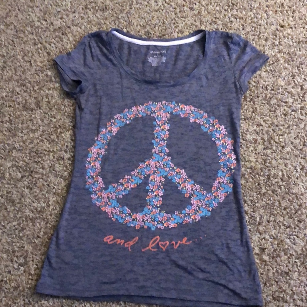 peace and love short sleeve